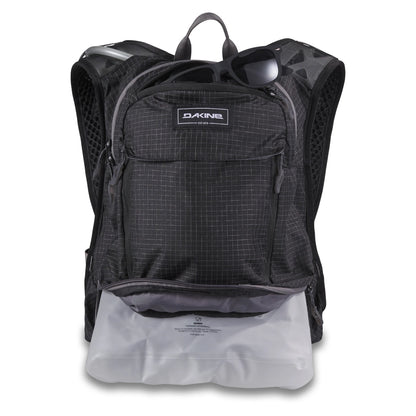 Dakine - Syncline 8L Backpack in Black